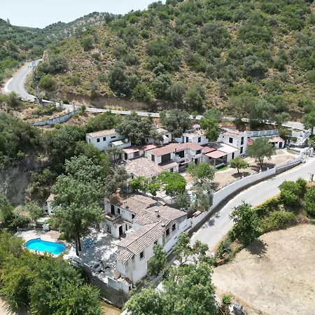 Arroyos Aparthotel